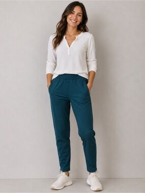 NWT Universal Standard Sea Moss Green Moro Pocket Signature Ponte Pants Size 6/8